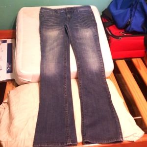 Refuge - Boot cut Jeans - Size 6L